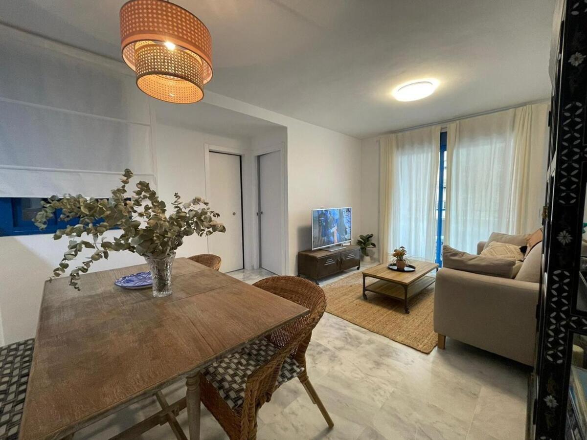Calu Homes Cerca Playa De Huelin Málaga Buitenkant foto